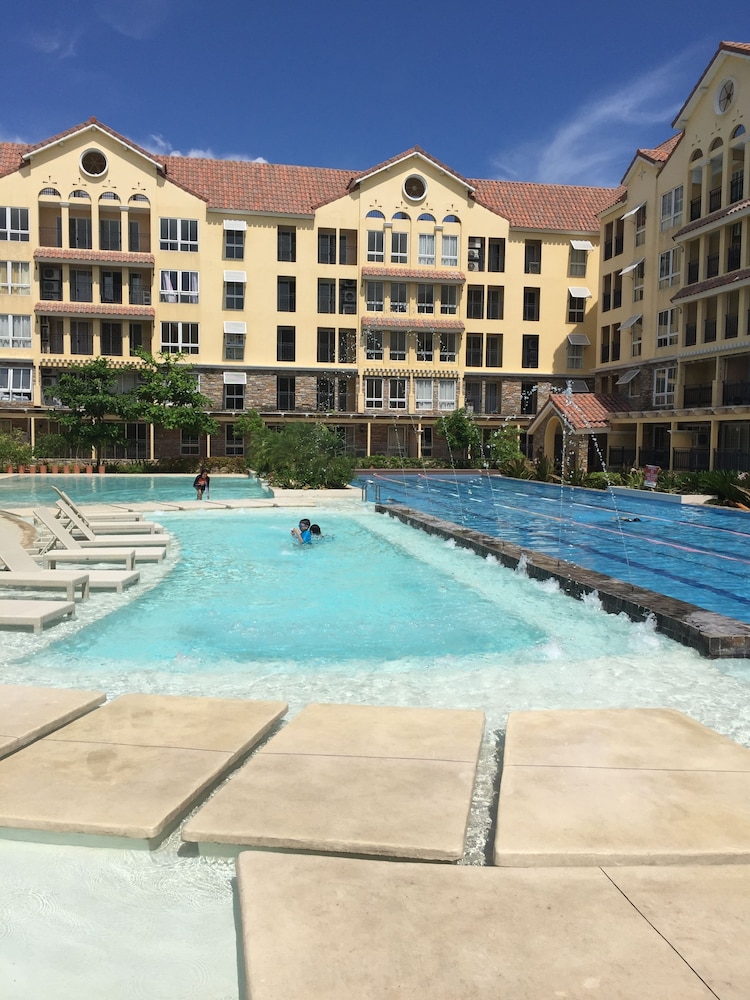 N And N Condominium Resort 13/18