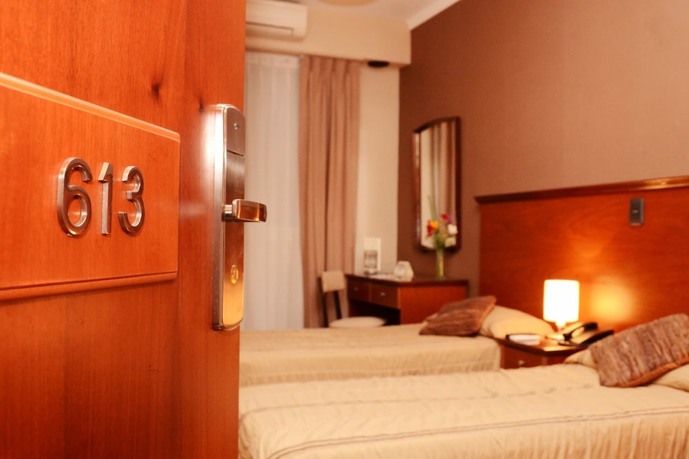 Gran Dora Hotel 18/30