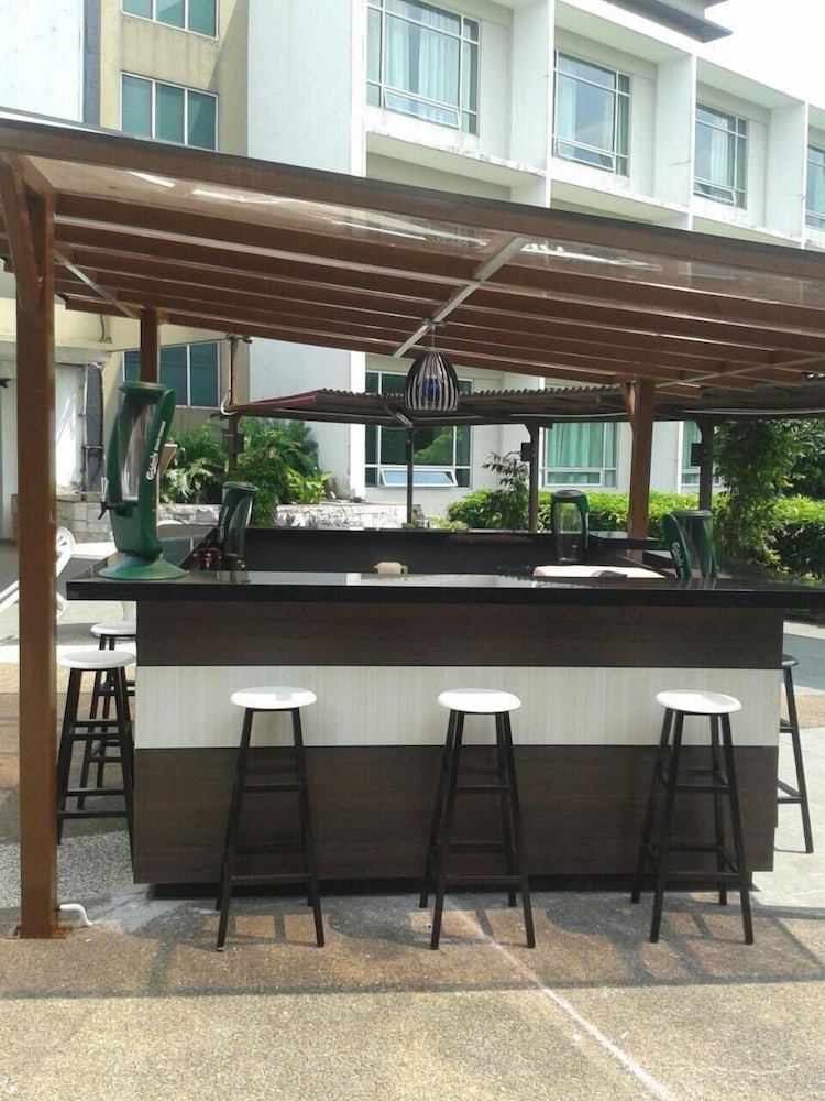 Straits View Hotel 22/33