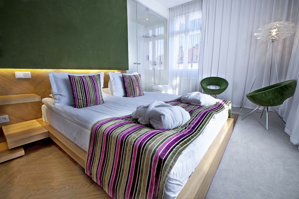 Platinum Residence Boutique 15/43