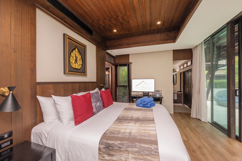 2 Bedrooms, Pool, Suite, 2 King Beds