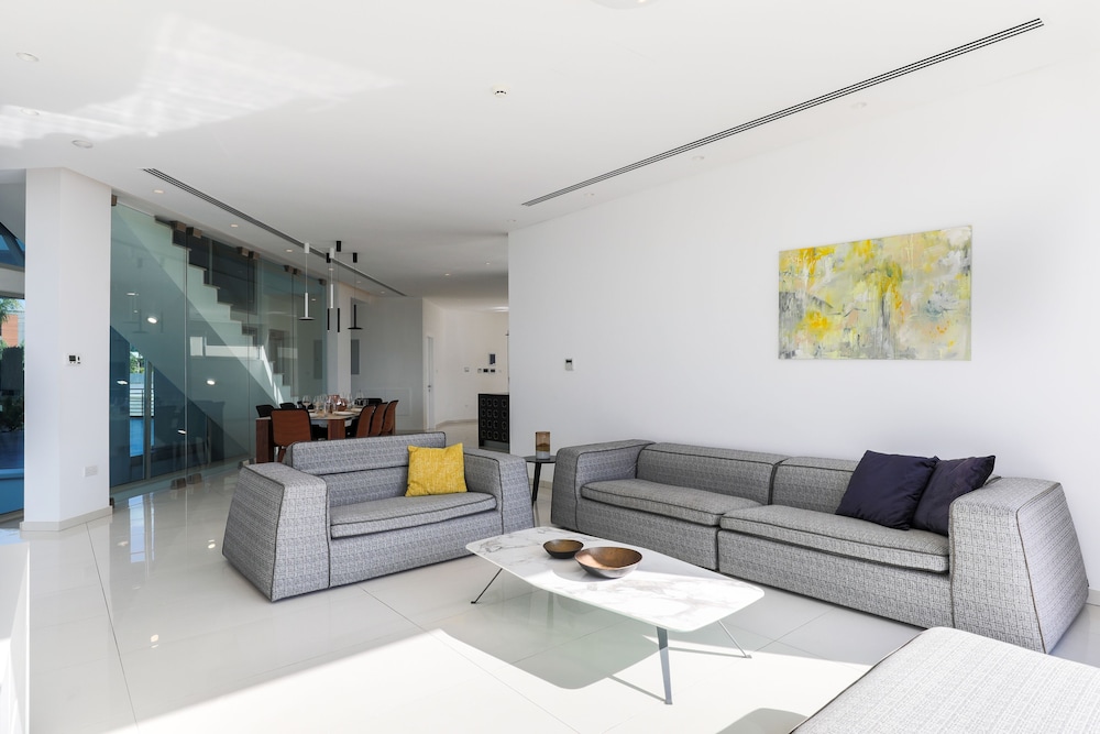 Glory Elite Luxury Home 24/50