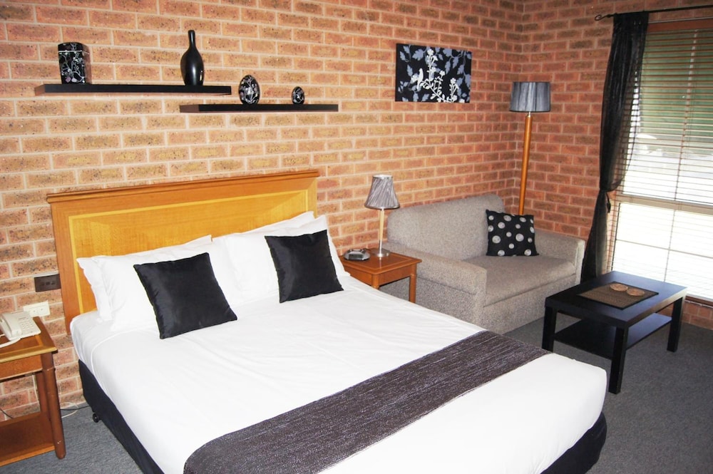 Central Yarrawonga Motor Inn 25/36