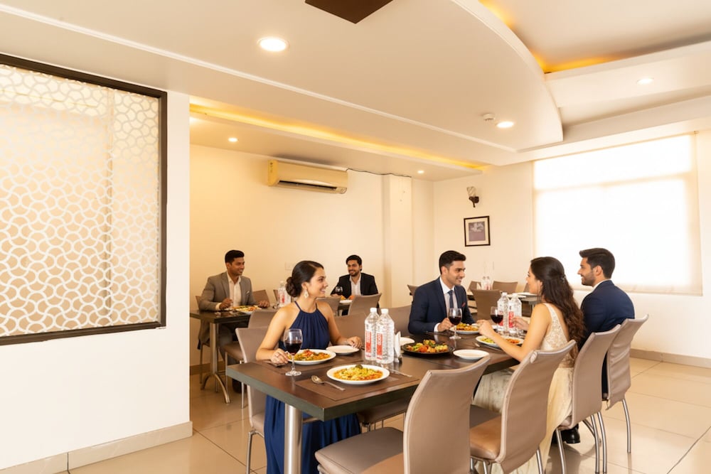 Fabhotel Signature Inn 46/50