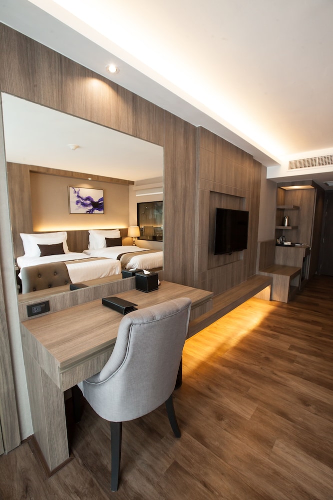 Arte Hotel 58/75