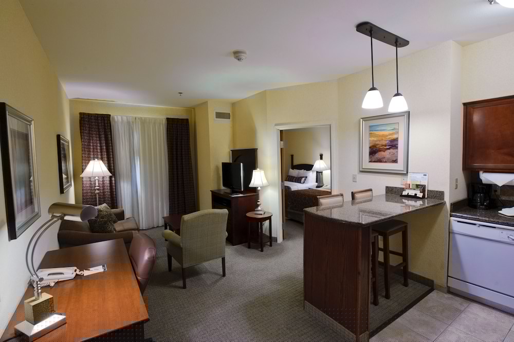 Staybridge Suites Corpus Christi 57/68