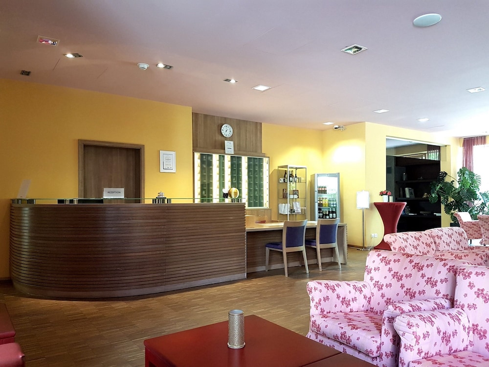 Nashira Kurpark Hotel 7/54