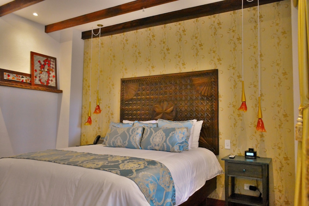 Hotel Mama Cuchara 20/75