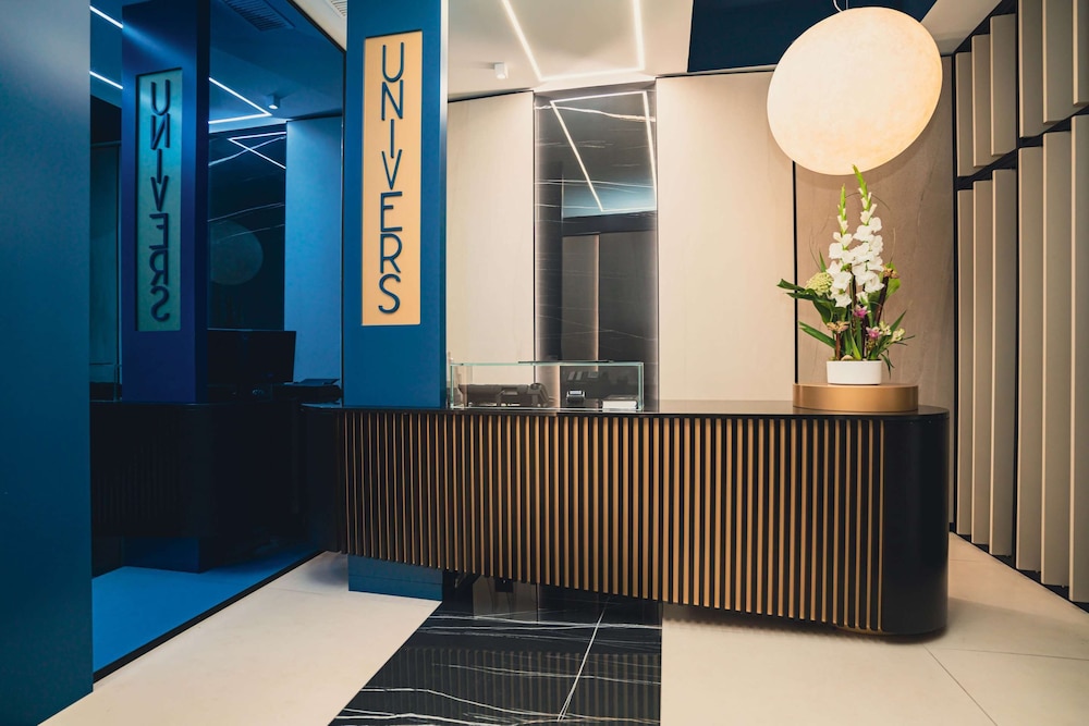 Hotel Univers 5/50