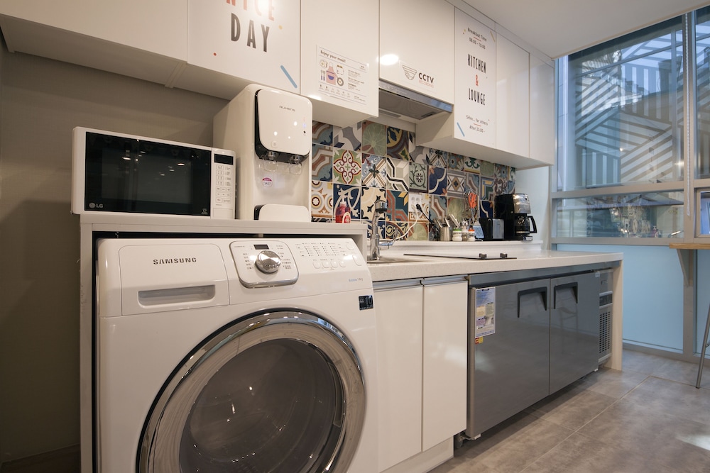 OYO Hostel Myeongdong 1 6/63