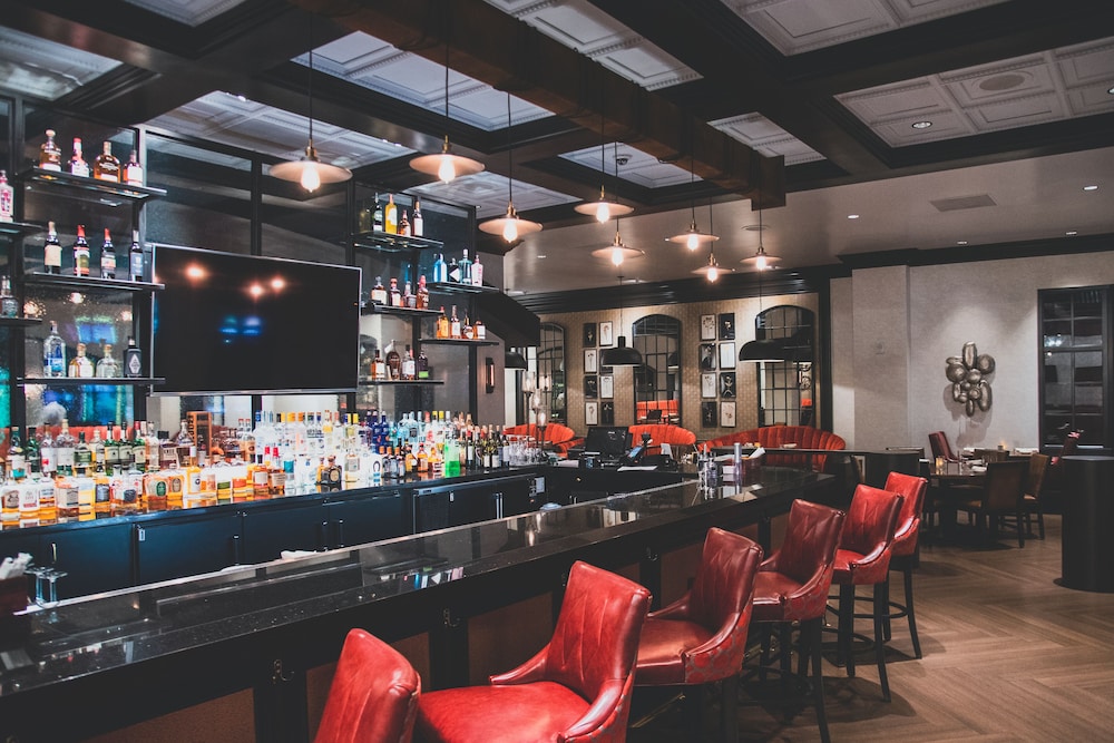 Cannery Hotel and Casino 56/59