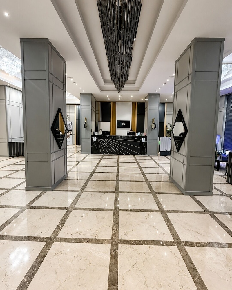 Park Dedeman Almaty 11/64