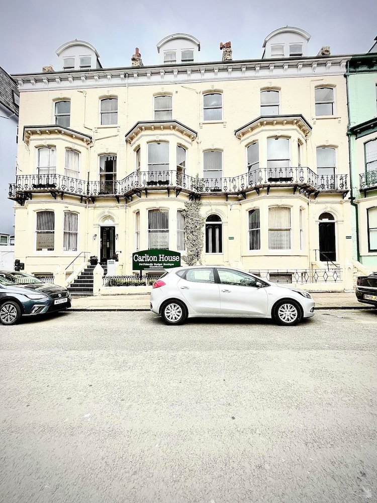 Carlton House 45/50