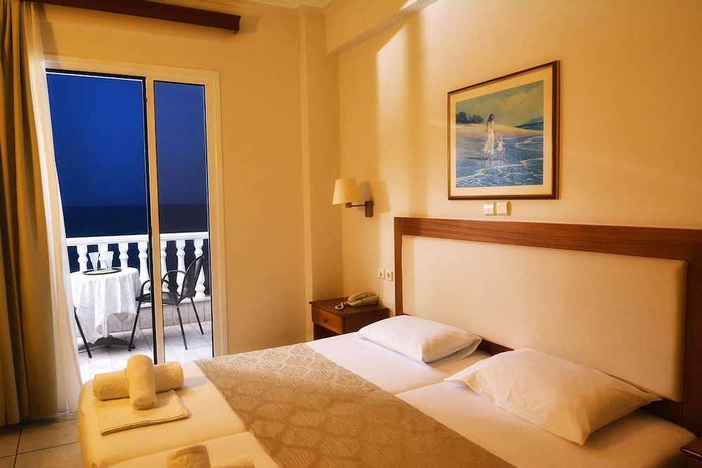 Hotel Ioni 18/50
