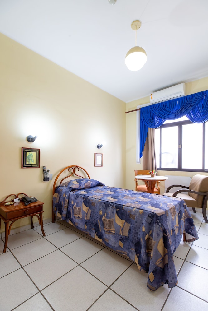 SUPERIOR, SINGLE, SINGLE BED