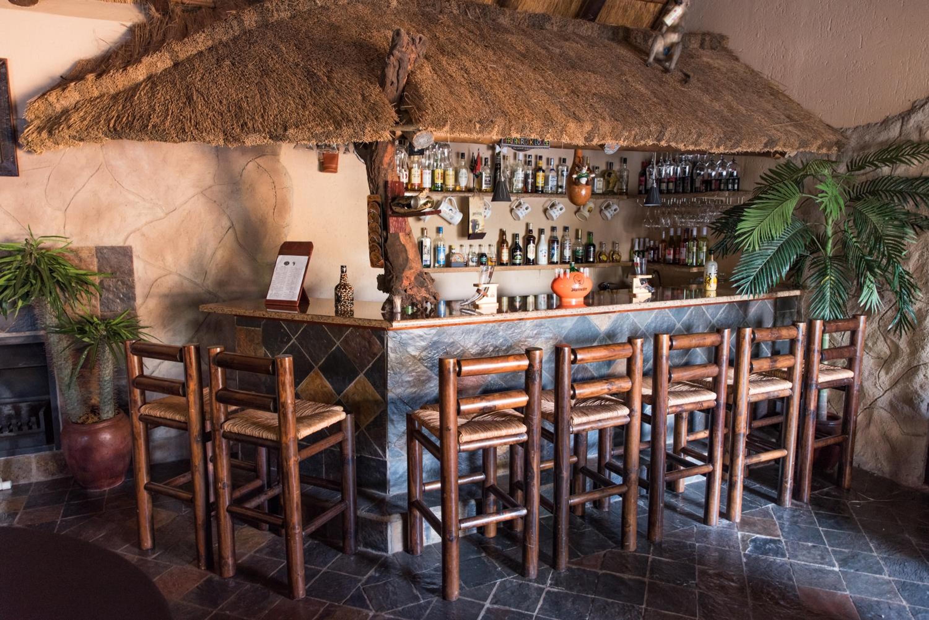 African Rock Lodge 73/82
