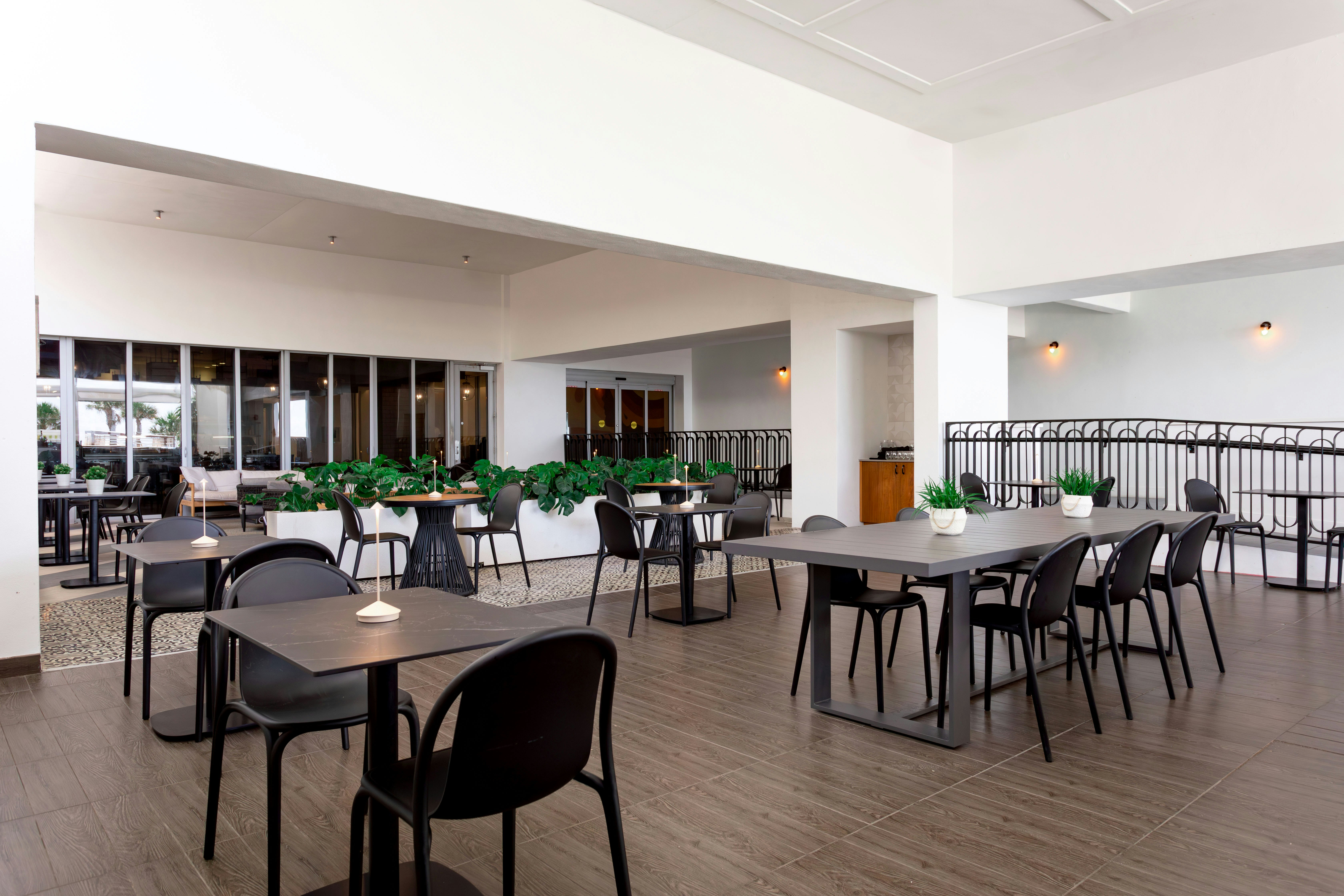 Hilton Cabana Miami Beach Resort 50/82