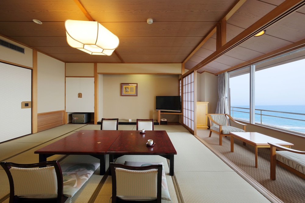 Kamogawakan 43/59