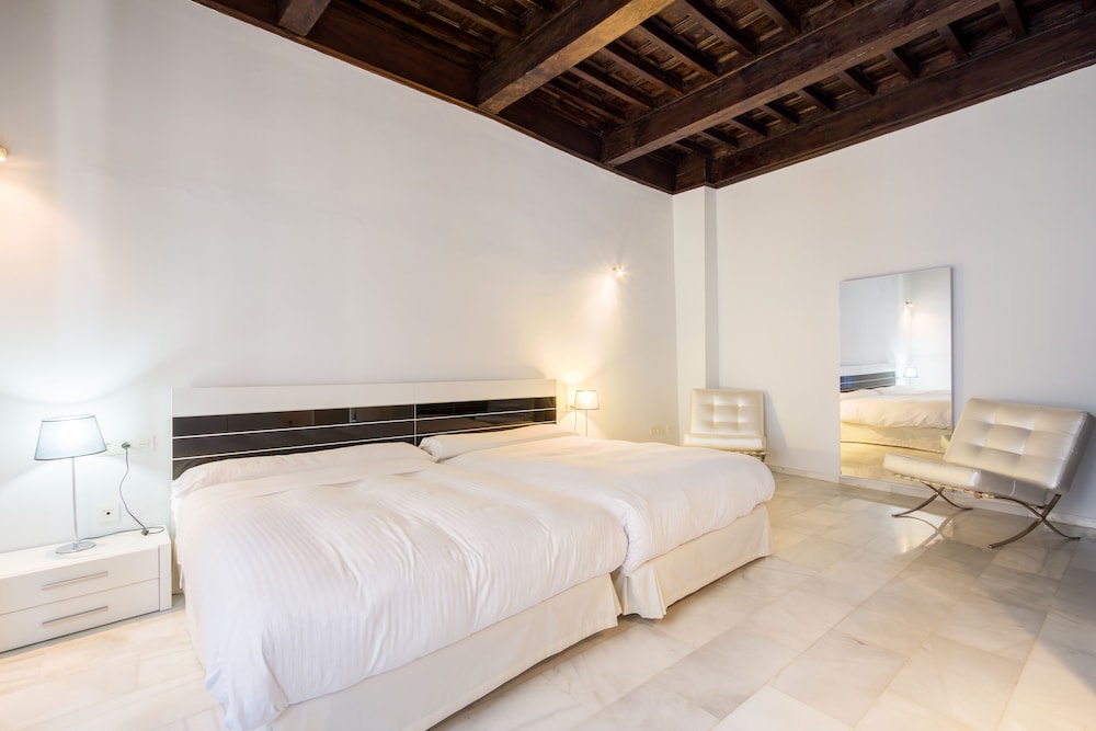 Comet Suites Elvira 16/62