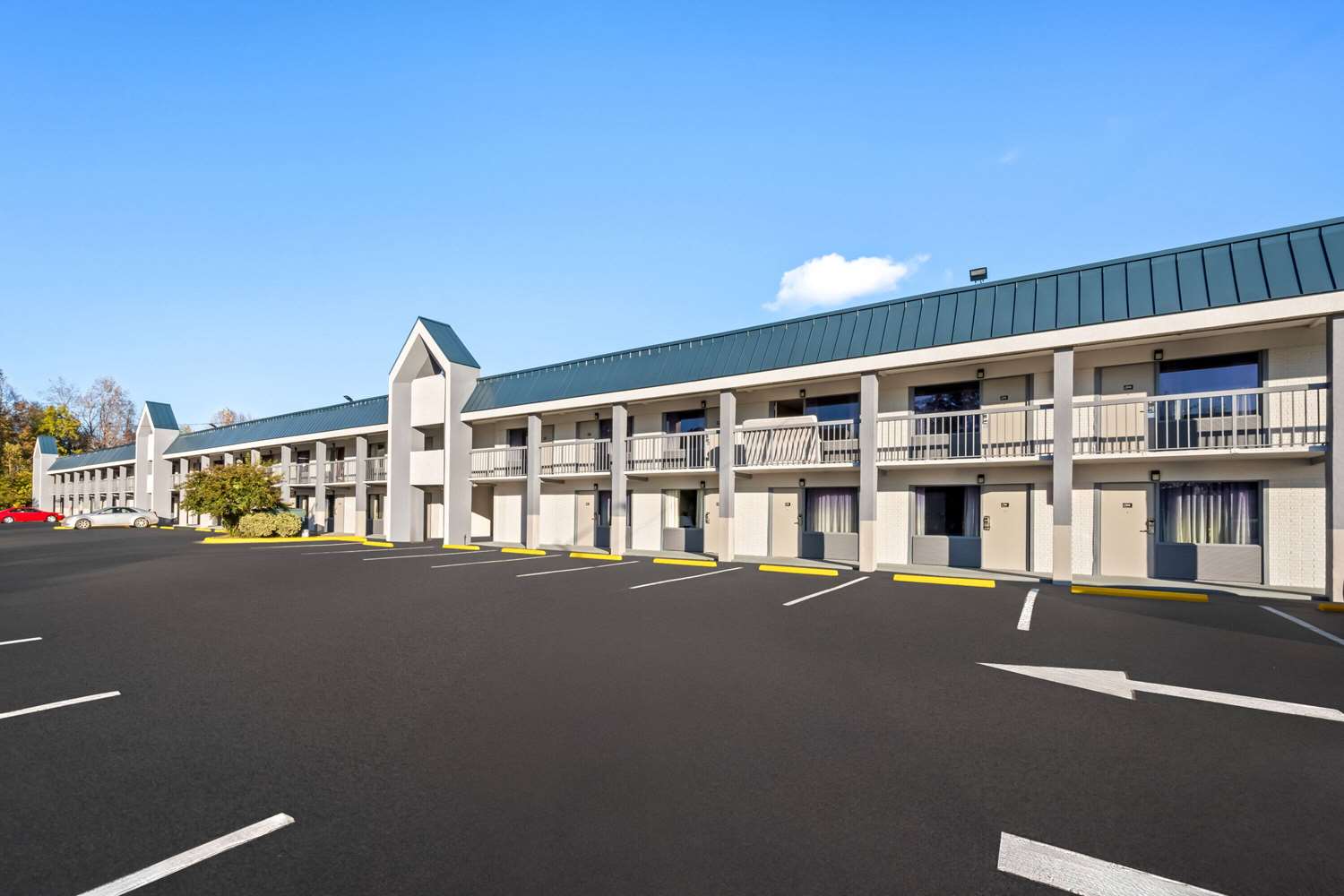 Super 8 by Wyndham Garysburg/Roanoke Rapids 5/27