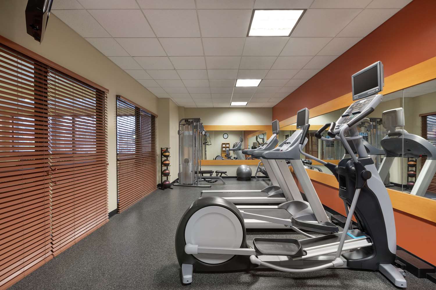 Hilton Garden Inn Troy 5/15