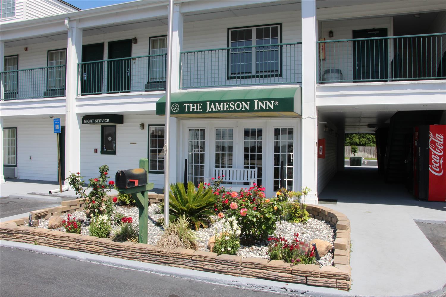 Jameson Inn - Douglas 2/9
