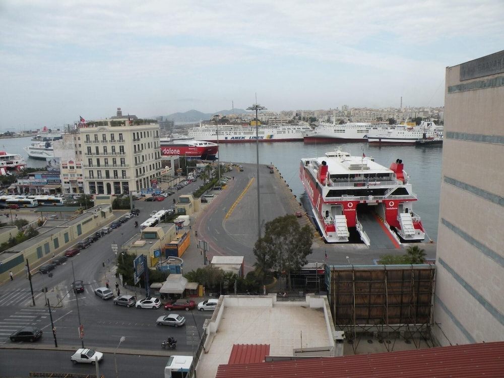 Hotel Delfini 33/36