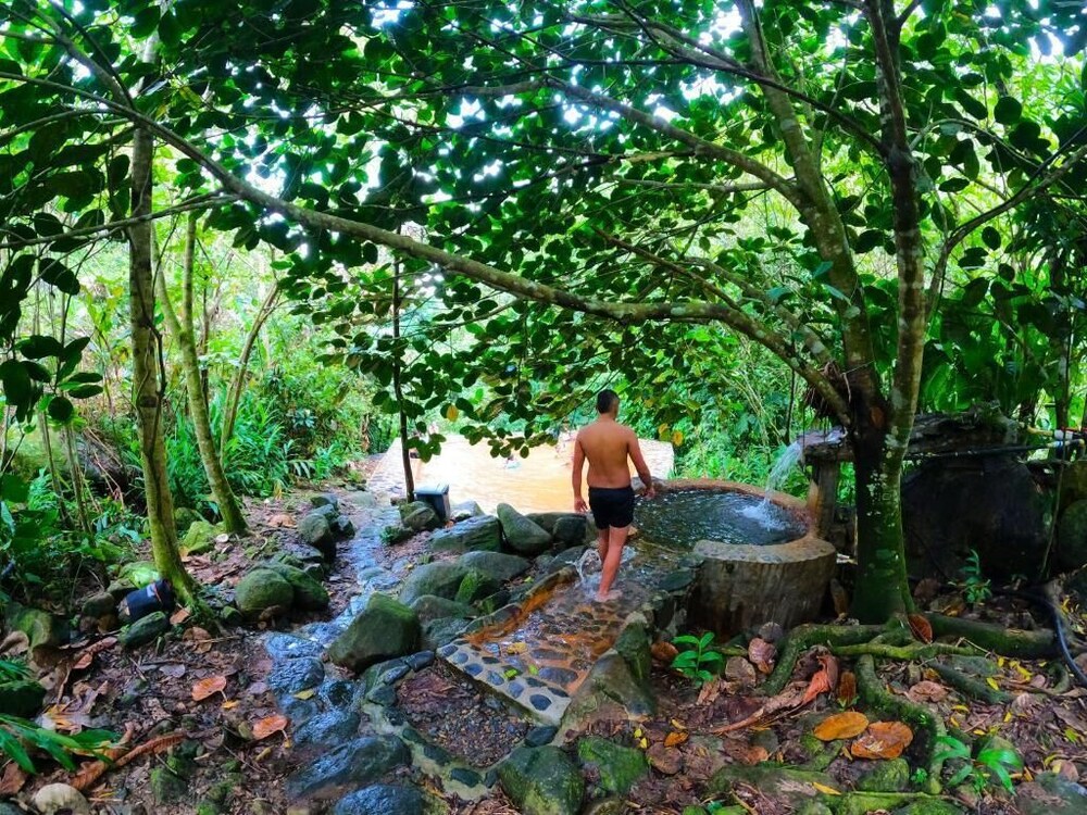 Termales El Escondite 36/50