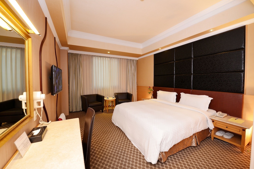 All Fun Business Hotel 20/46