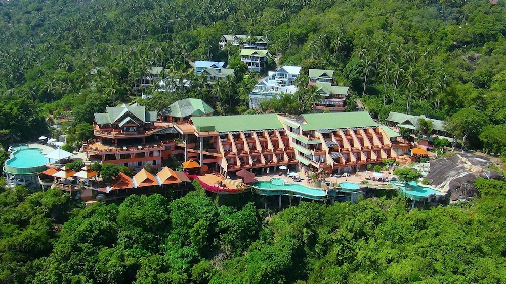 SAMUI BAYVIEW RESORT & SPA 60/66
