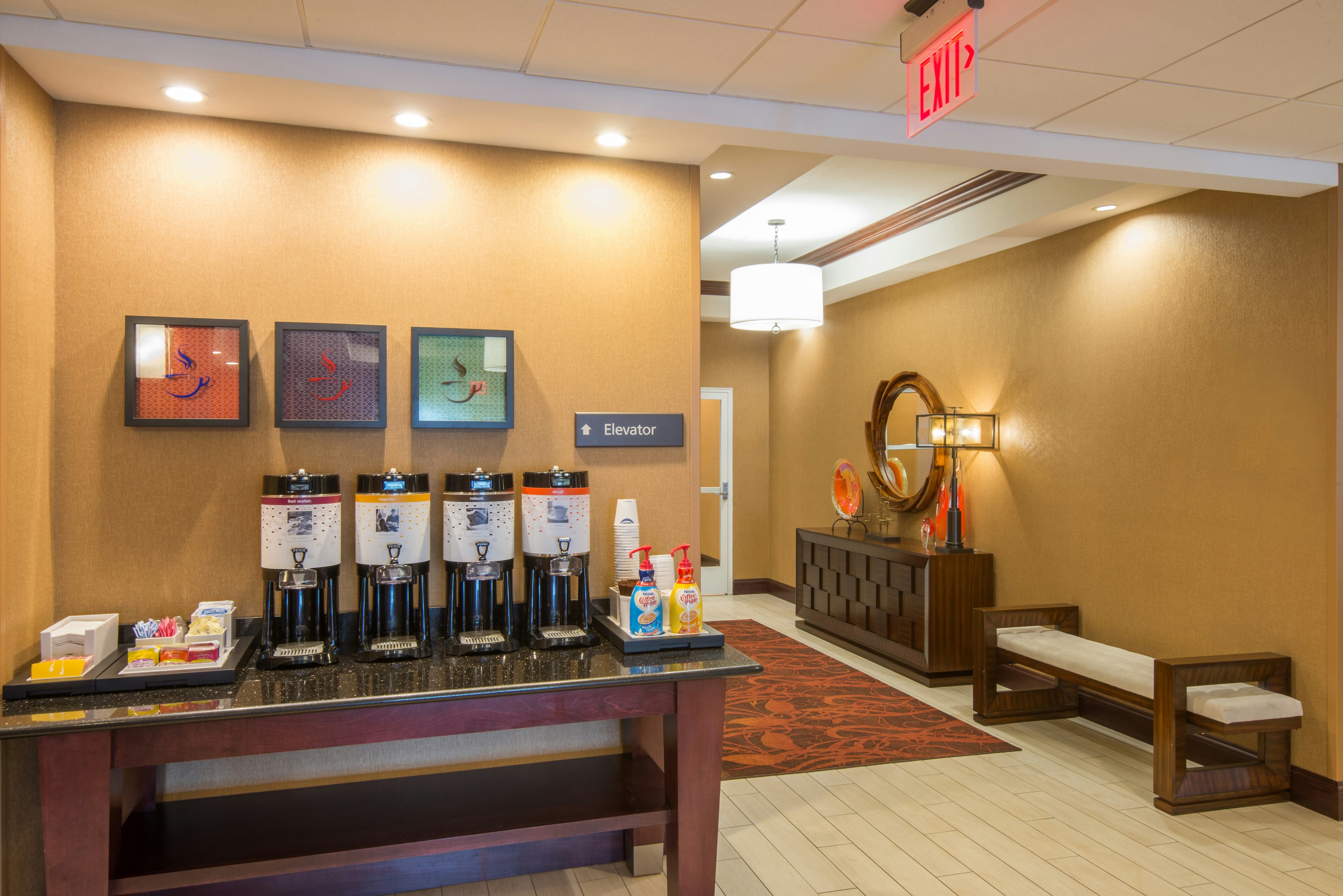 Hampton Inn Kingston 13/39