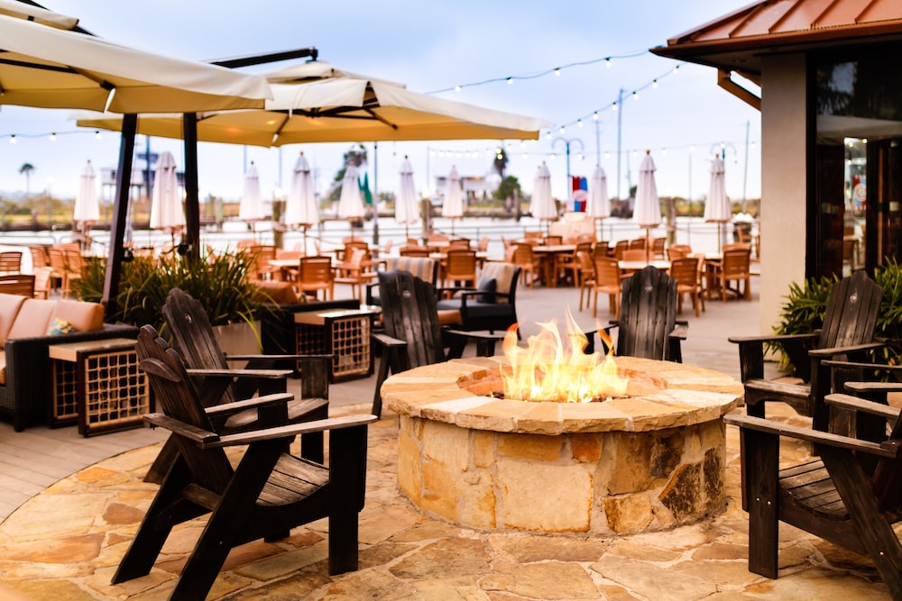 Kemah Boardwalk Inn 28/50