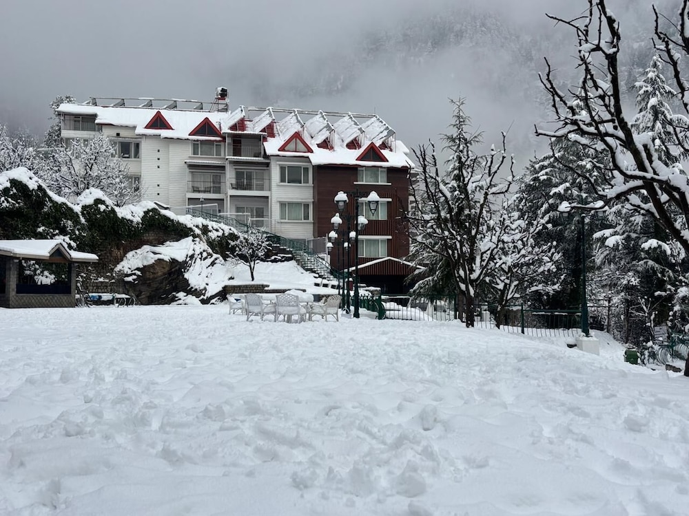 Bookmark Resort 39/41