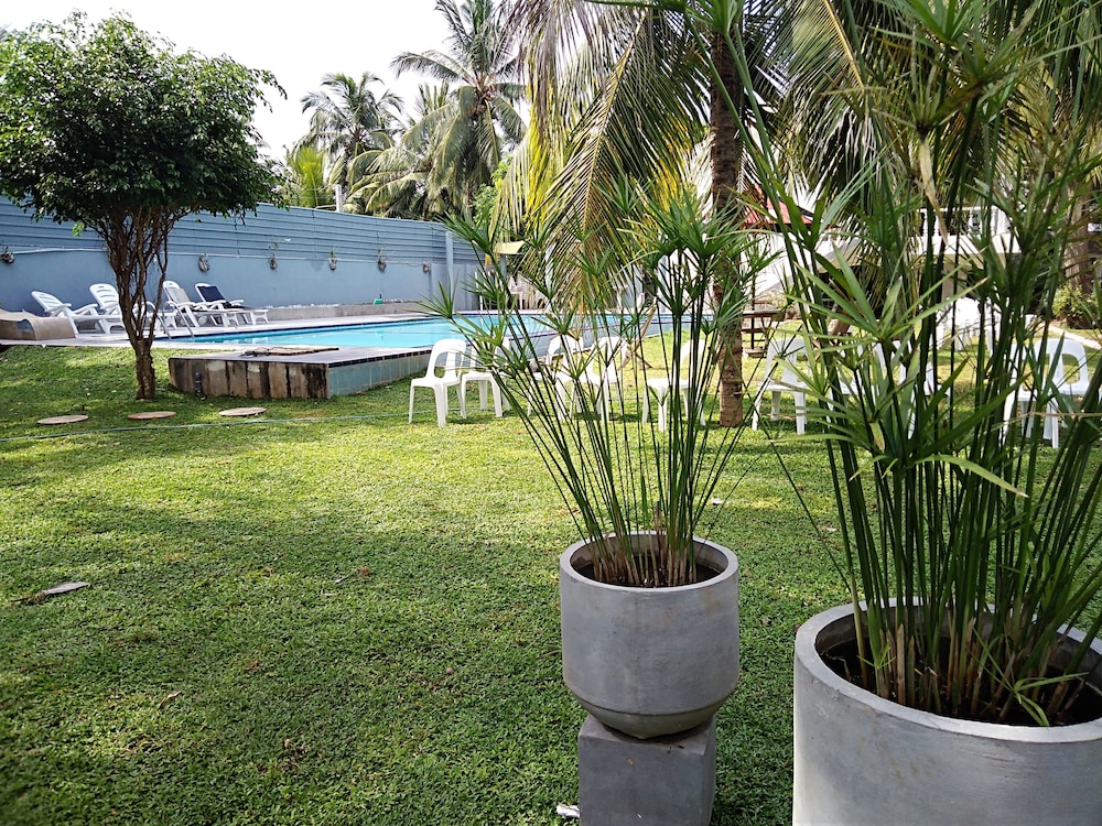 Cinnamon Villa Negombo 12/15