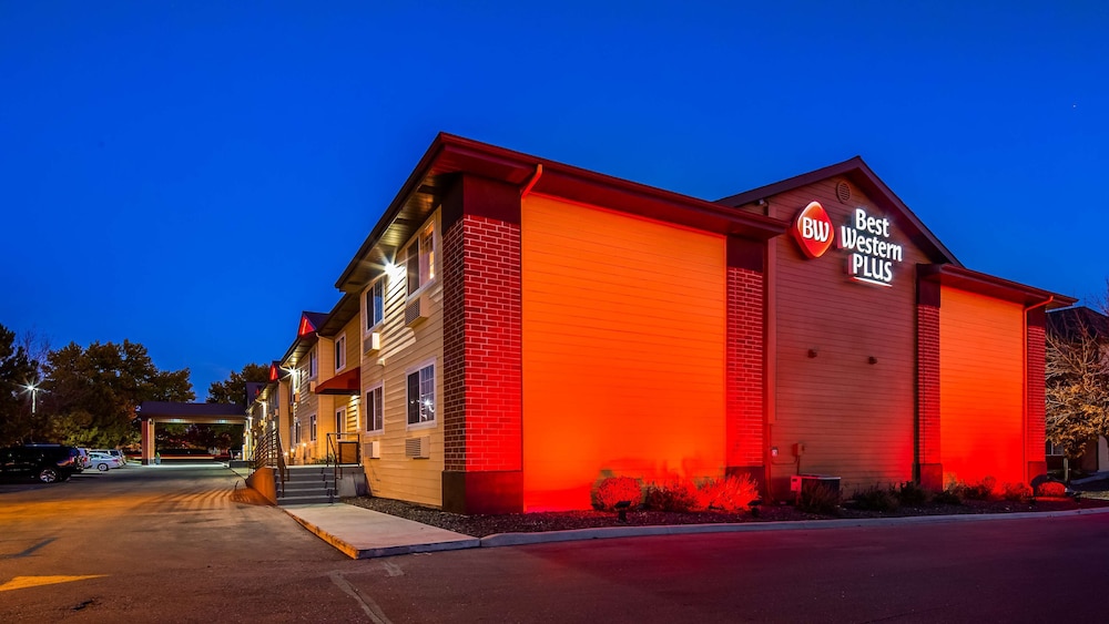 Best Western Plus Meridian 3/35