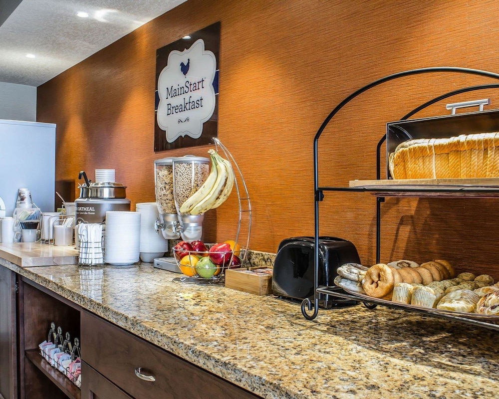 MainStay Suites Coralville - Iowa City 5/38