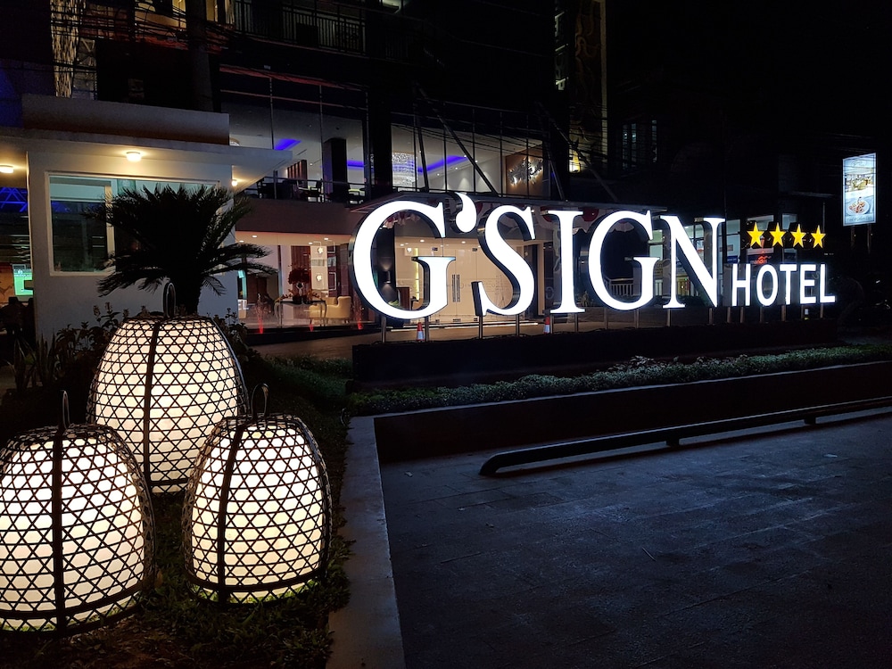 G Sign Hotel 3/31