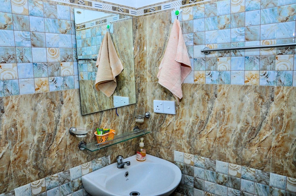 Rock Cascade Home Stay 49/50