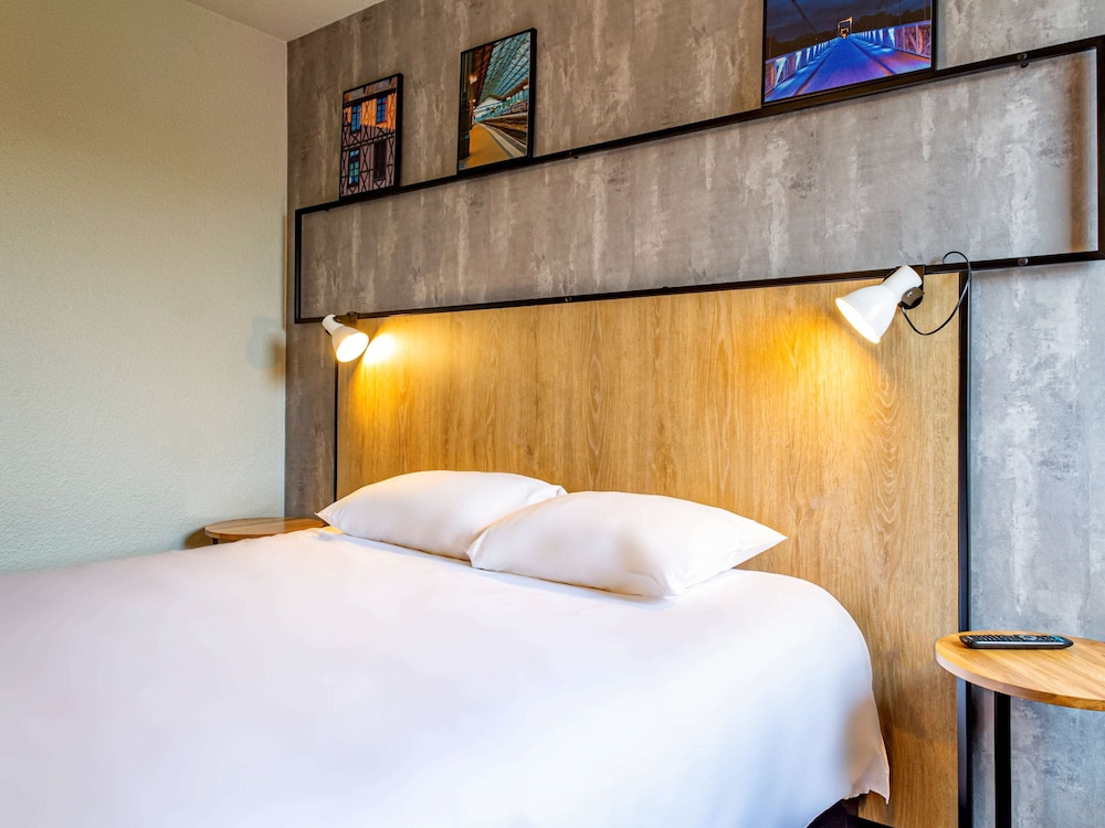 Ibis Tours Sud 19/67