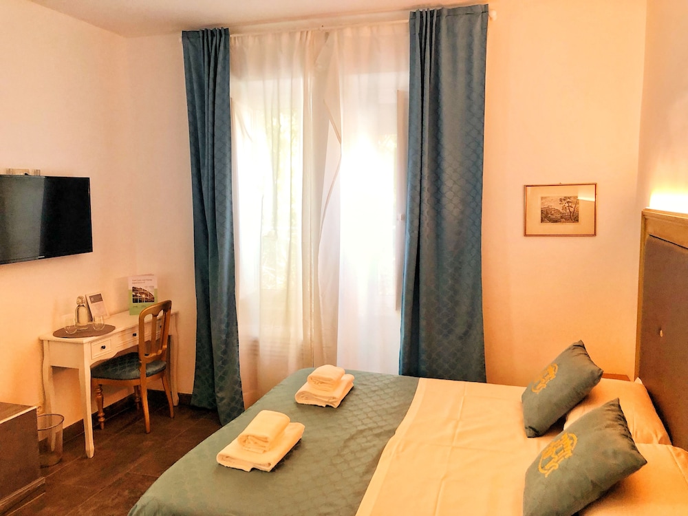 Art Atelier Borgo 15/50