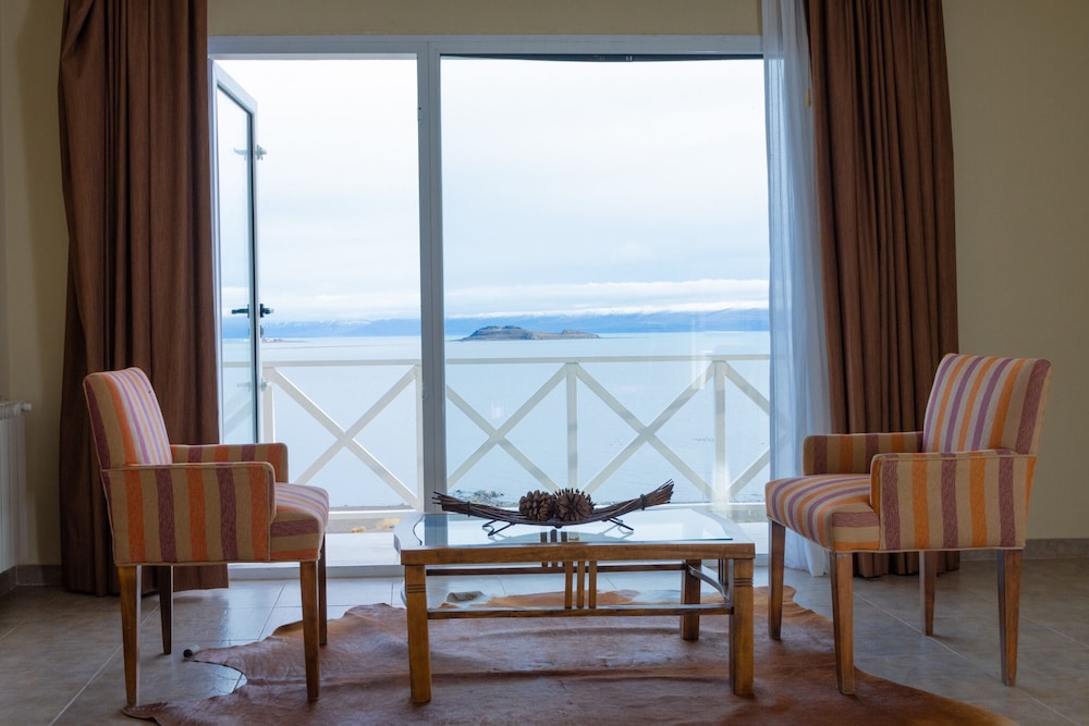 Las Dunas Hotel 44/63