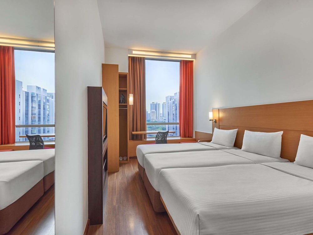 Ibis Singapore Novena Hotel 13/50