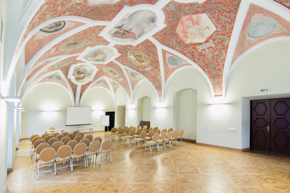 Hotel Domus Maria 10/50