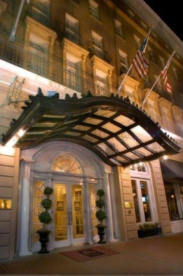 The Lafayette by LuxUrban 1/14