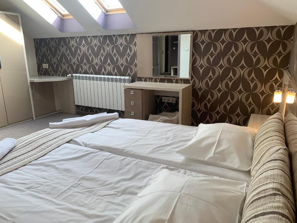 Guest Rooms Granat 19/50