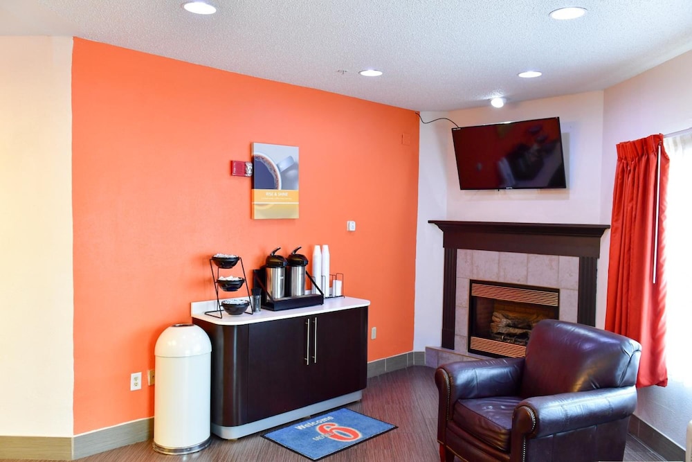 Motel6 Lincoln, NE 43/50