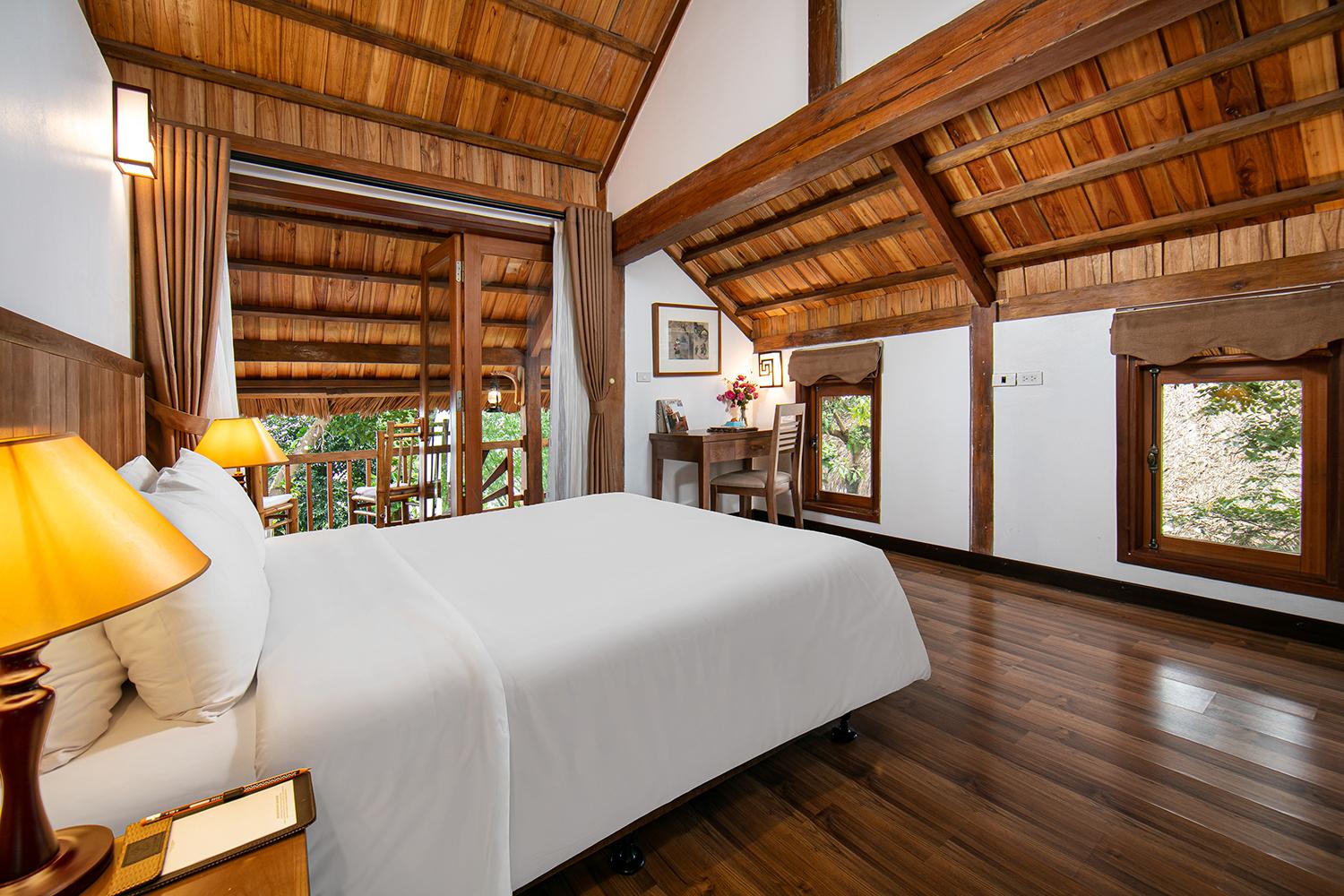Room, King Bed