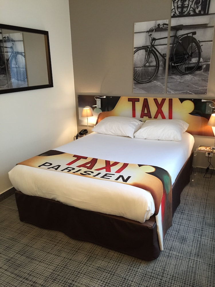 Hotel the Originals City Rueil Centre 23/67