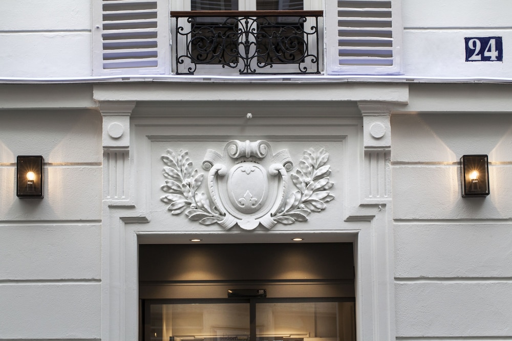 Hotel Le Mireille 22/41