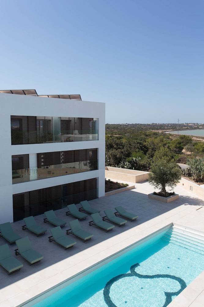 Sa Pedrera Suites & Spa 1/37